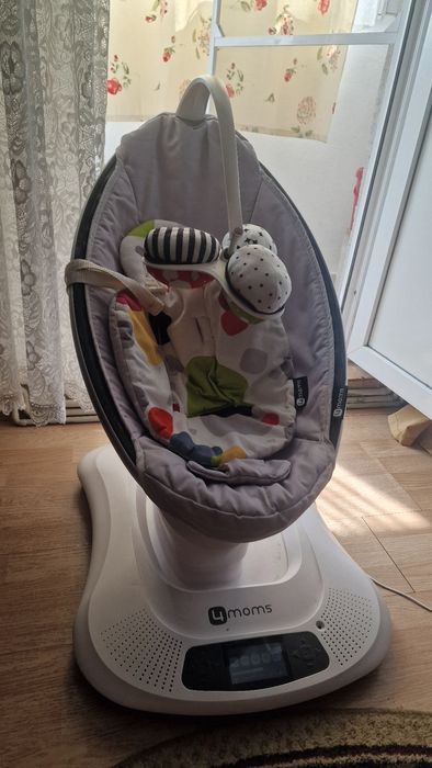 4moms Electric Relax pentru Bebeluși MamaRoo 5.0 cu Muzică