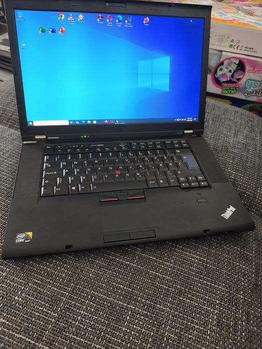 Laptop gaming școală Lenovo i7 Ram 16Gb video 4Gb ssd Win 10 ROBLOX GTA CSGO OFFICE