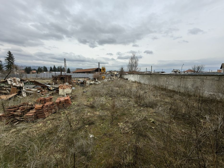 Дава се под наем Промишлена сграда в Разлог - 4081 кв.м за 306 € - Снимка #10