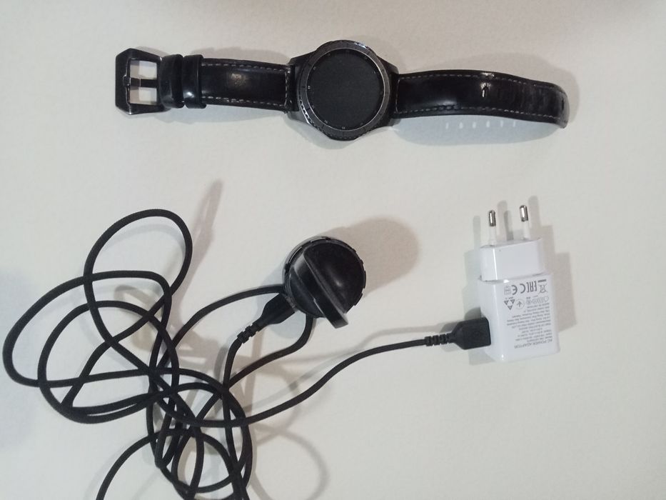 Смарт часы Самсунг Gear S3 Frontier