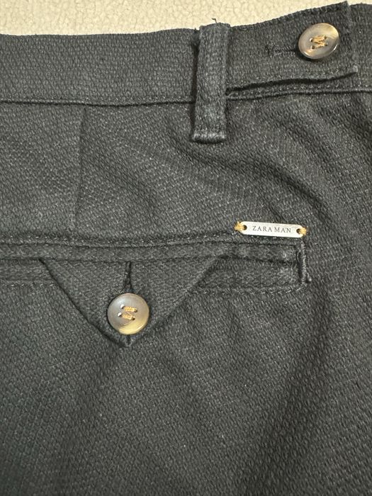 Pantaloni negri Zara, purtati o singura data, stare foarte buna