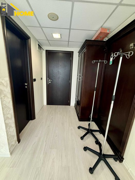 Медицински кабинет в търговски център "Сани"