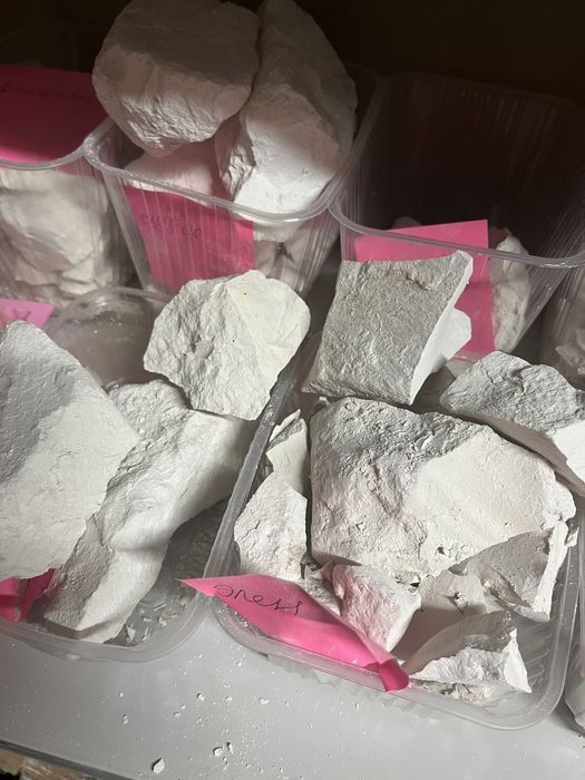 Природный мел и глина