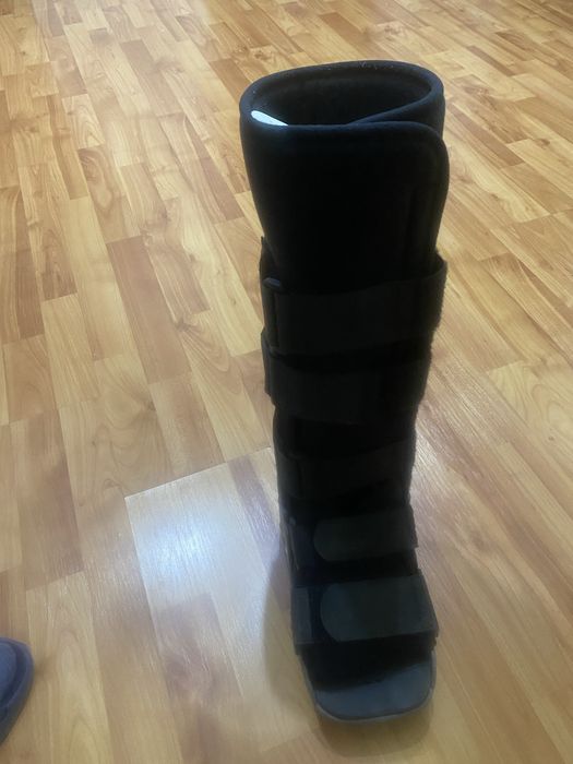 Vand orteza picior drept