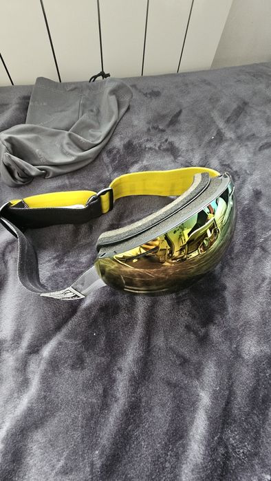 Ски очила Oakley airbrake, wedze g520
