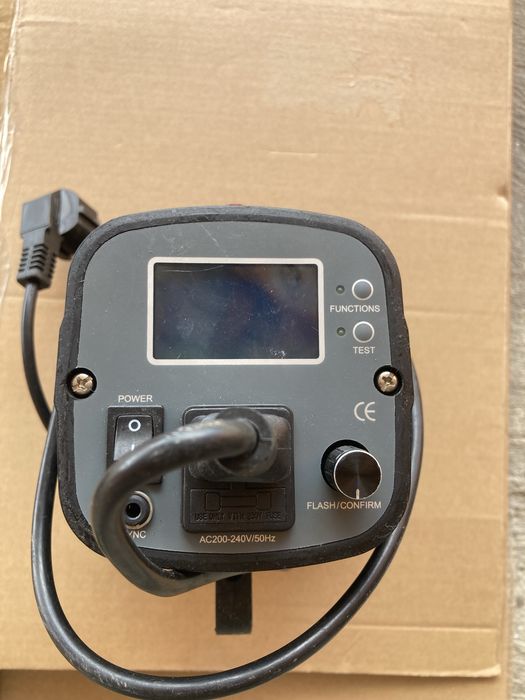 Lampa de studio Profesionala pentru Fotografie Door Smart Light LCD 200 italia