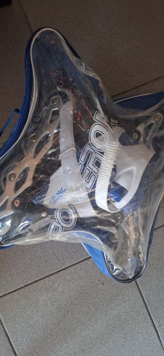 Продам роликовые коньки.