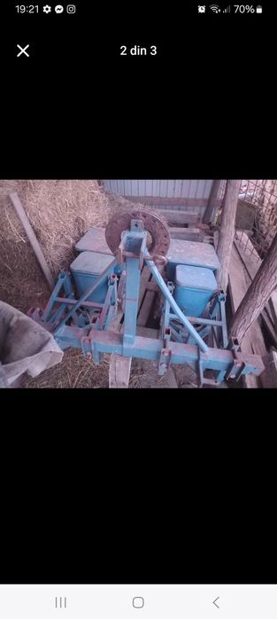 Vând semănătoare porumb și floarea soarelui