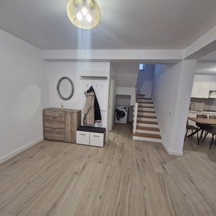 Casa de închiriat, Ipotesti ,Lisaura