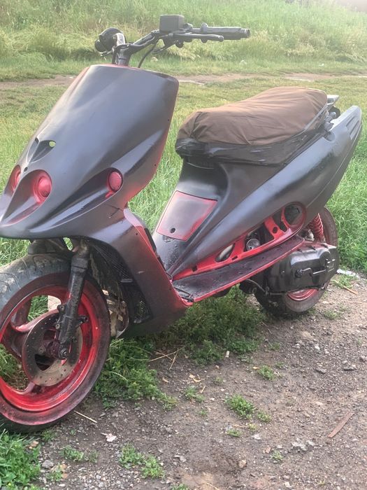 Vând scuter malaguti f12 sau schimb dau diferență dacă e cazul