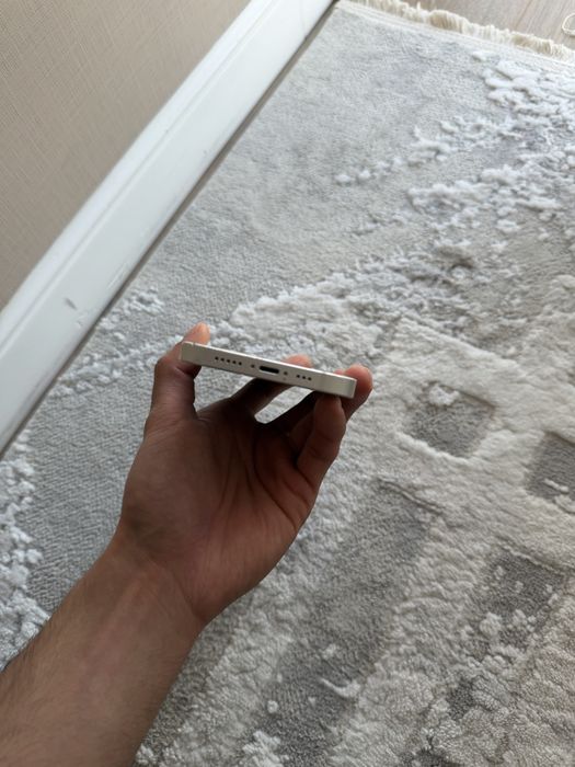 iphone 14 128гб коробка есть