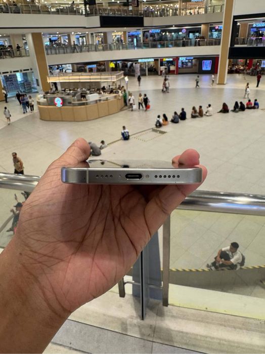 iPhone 15 PRO MaX de 256 GB cu 94% Bateria