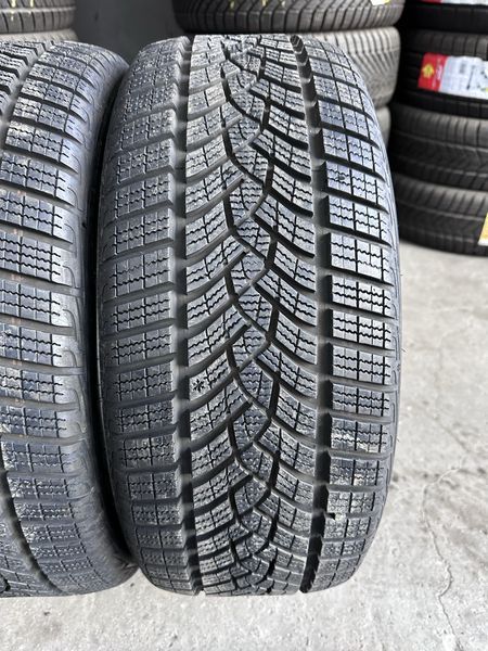 225/45/18 GOODYEAR 4бр