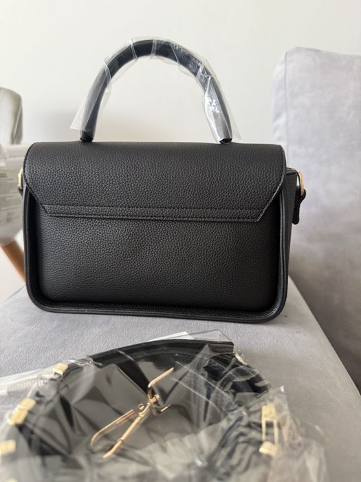 Черна Чанта Valentino