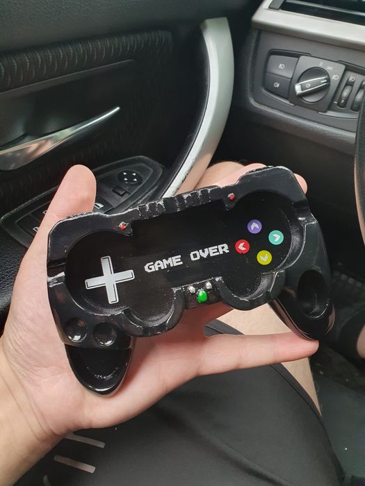 Scrumieră joystick