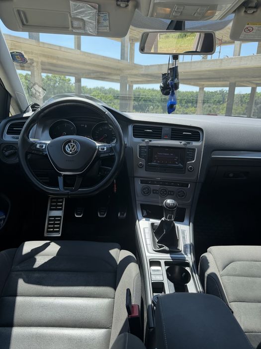 VOLKSWAGEN Golf 2014 — imagine 3