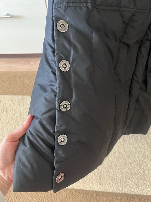 Продам зимний пуховик