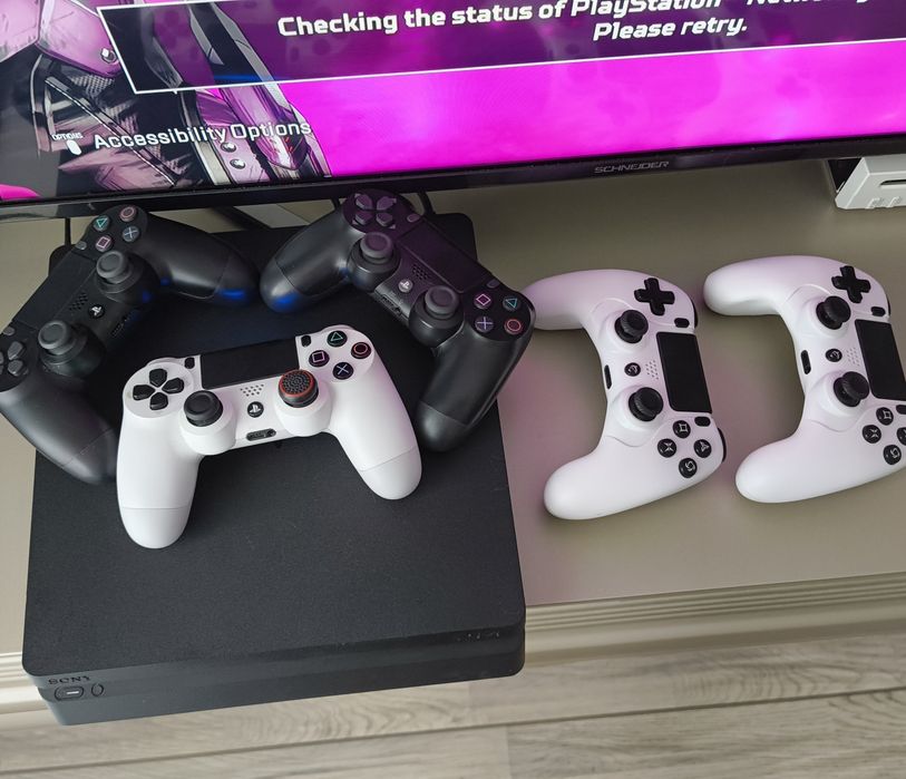 Ps4 Slim 500Gb + 5 controllere + 5 jocuri