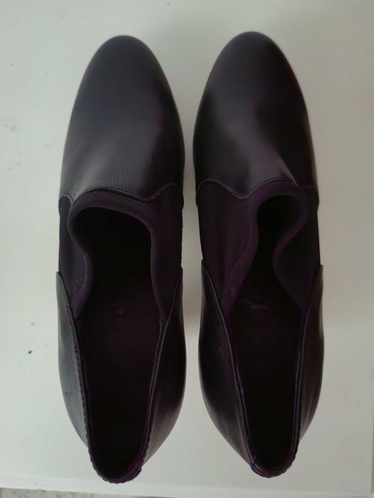 Елегантни високи черни обувки