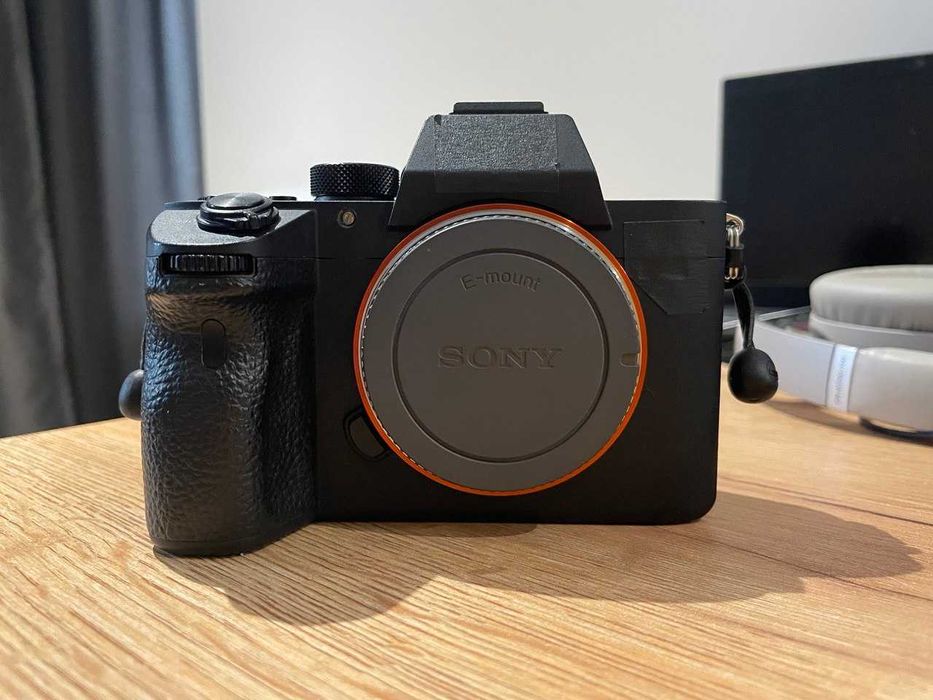 Sony A7R III (a7r3, ar7iii) Full Frame Body (объективы отдельно)