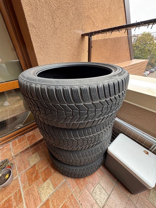 Hankook Winter evo² 235/45/19