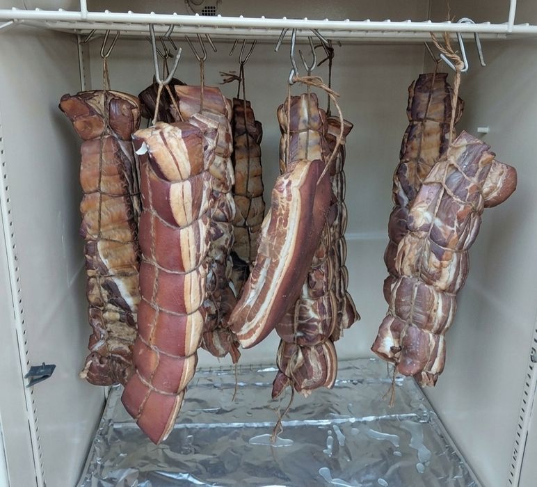 Мясо горячего копчения