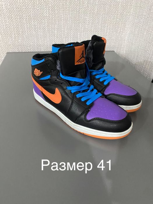 Димисезонные кроссовки