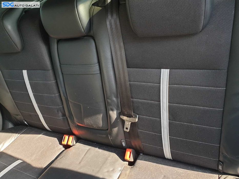 Bancheta Spate Sezut cu Spatar Pasageri Ford Kuga 1 2008 - 2013