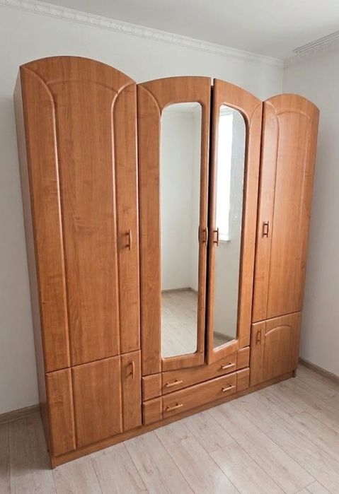 Мебель в хорошем состояние