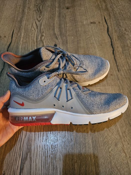 Кросовка Nike 42 раз 35$