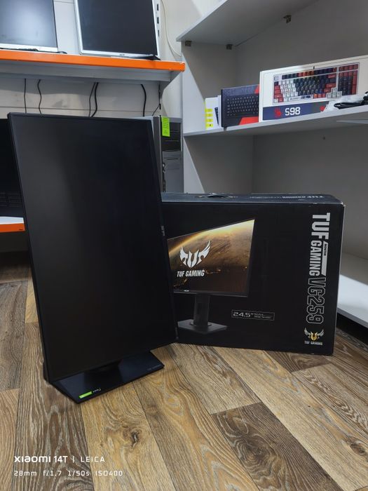 Монитор ASUS TUF
