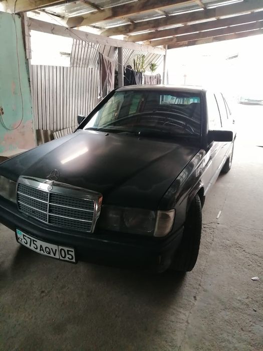 Продам Машину на активном ходу.