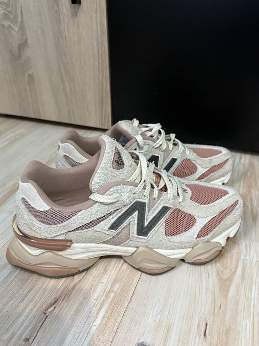 New Balance 9060