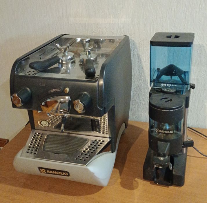 Кофемашина и Кофемолка  RANCILIO