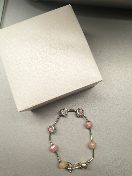 Brățară Argint PANDORA (ESSENCE), mărime 19 cm, charmuri colecție roz