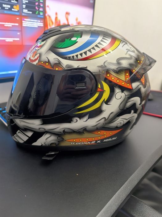 Мотошлем 58 размер