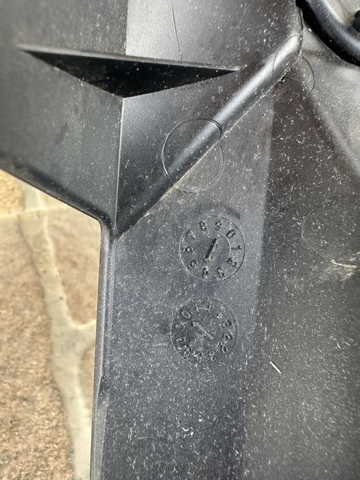 Skoda Enyaq оригинален таз за джанта 19