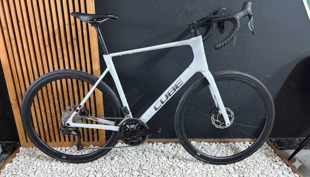 Cube Attain 2026 DI2 2x12 SLX C62 Shimano bicicleta endurance carbon