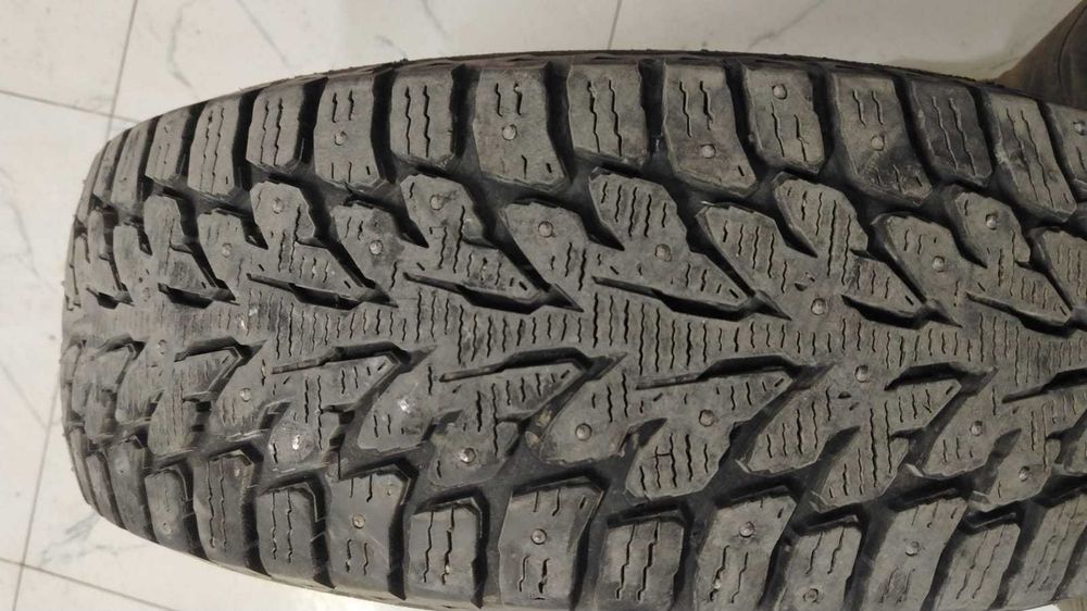 Продам шины KUMHO 225х65х17
