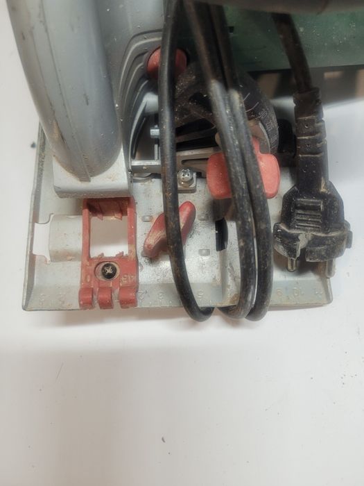 Циркуляр Bosch PKS 55(за части)