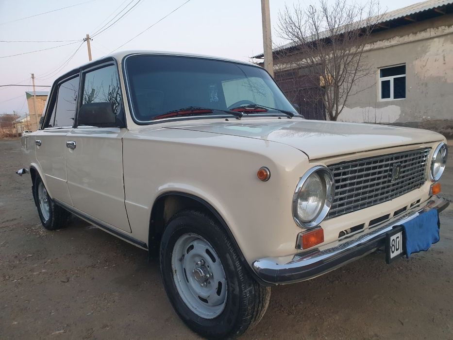 Жигули 2111 ранги сафири мошина ҳолати зӯр