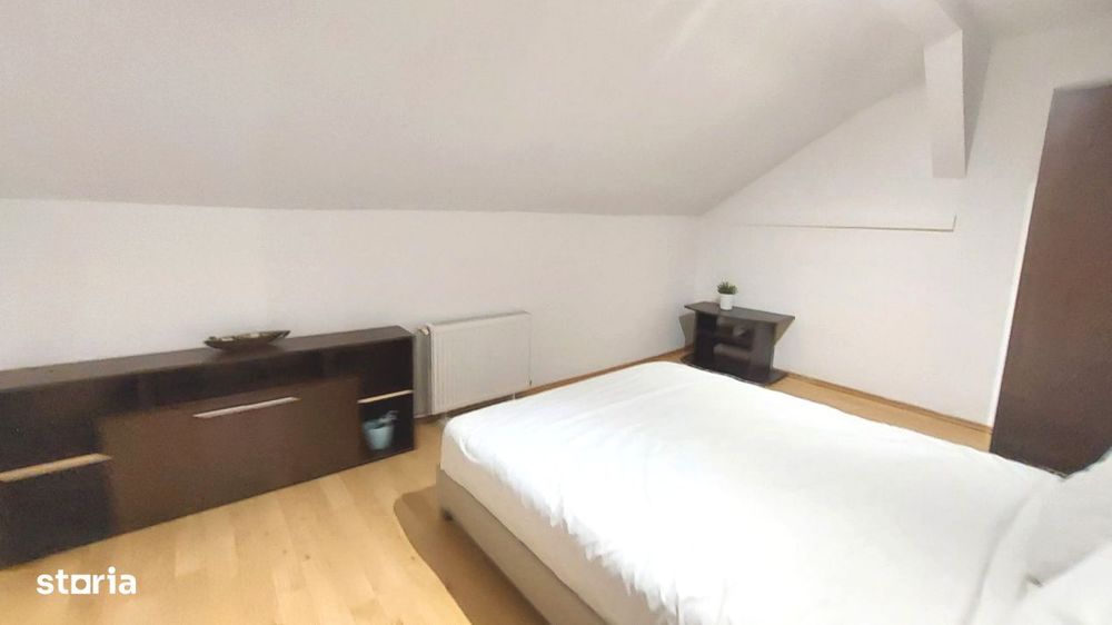 Apartament 3 camere zona Stefan cel Mare