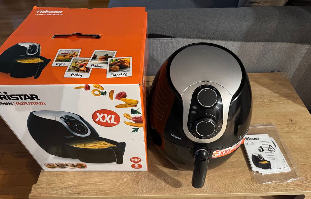 Friteuza cu aer cald XXL Tristar FR-6996
