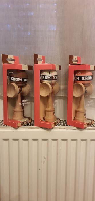 Kendama krom strogo neapolitan