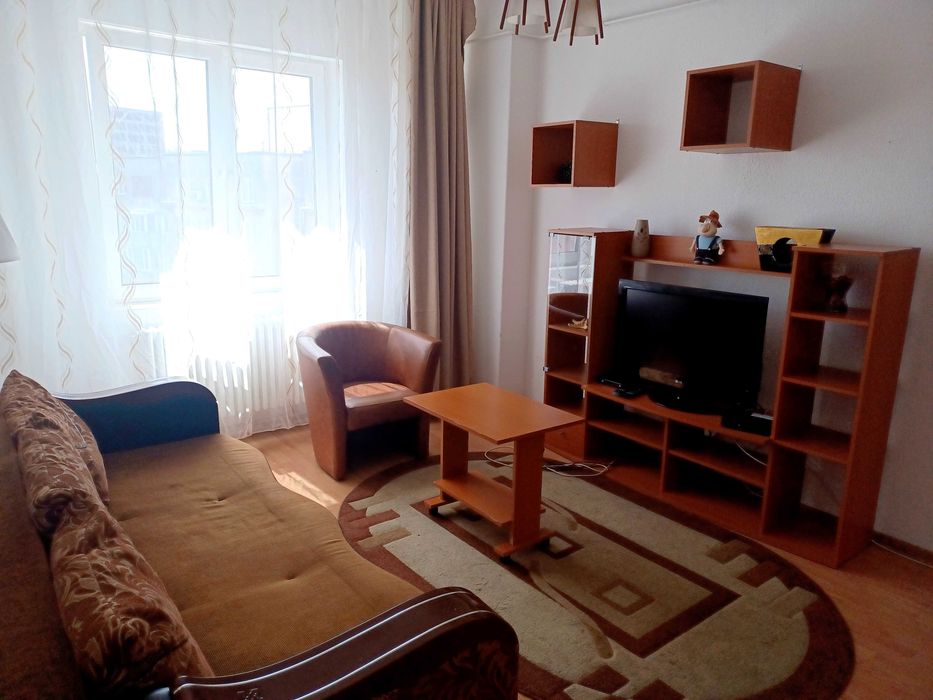 Piata Romana - Nr. 9, Proprietar, vand apartament 2 camere