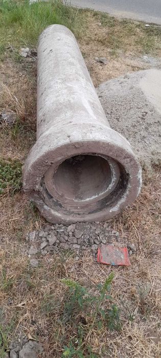 2 Tuburi beton armat - Lungime 2,4m, Diametru 30cm