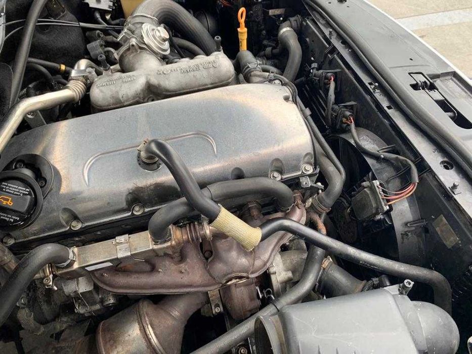 Dezmebrez  vw touareg 7L  2.5 TDI BAC/3.0 Casa /  Faruri/ bara /aripa/