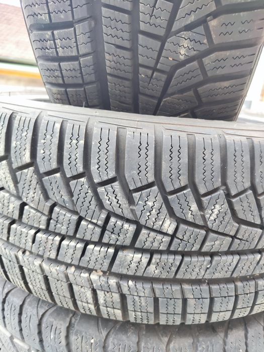 2 бр зимни 195/45/18 Hankook