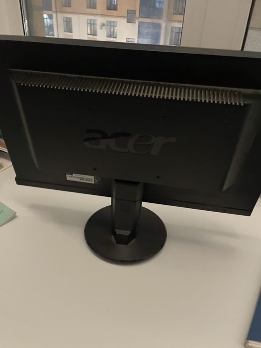 Продам монитор Acer