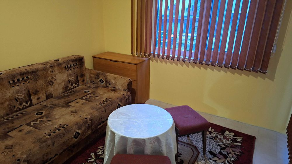 Дава се под наем Тристаен апартамент в Варна, Център - 83 кв.м за 732.87 € - Снимка #4